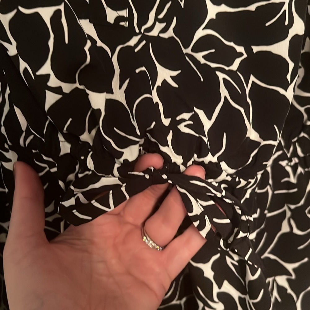 Loft printer romper - Picture 3 of 3